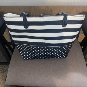 Black and white tote
